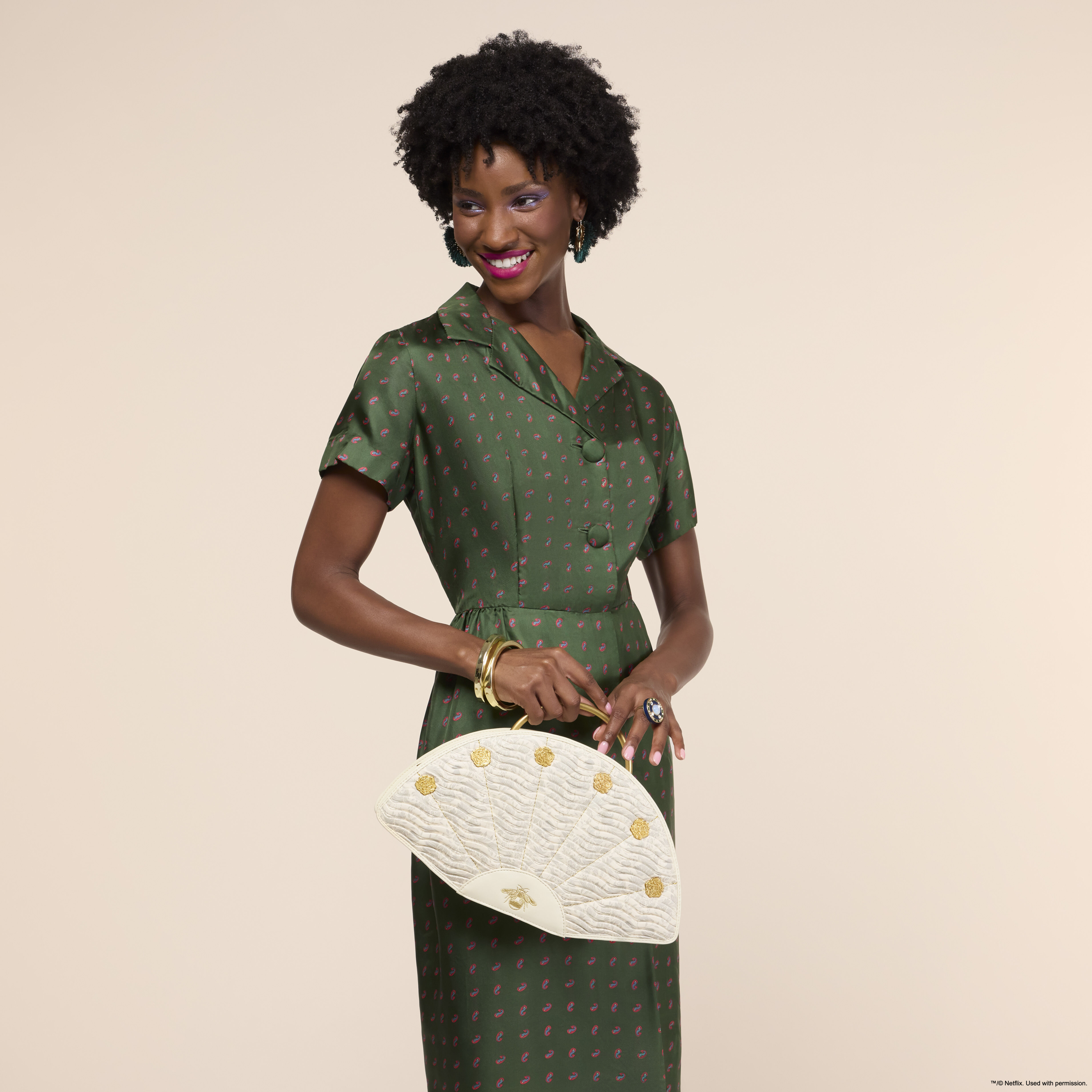 Bridgerton Figural Fan Handbag - Image 3