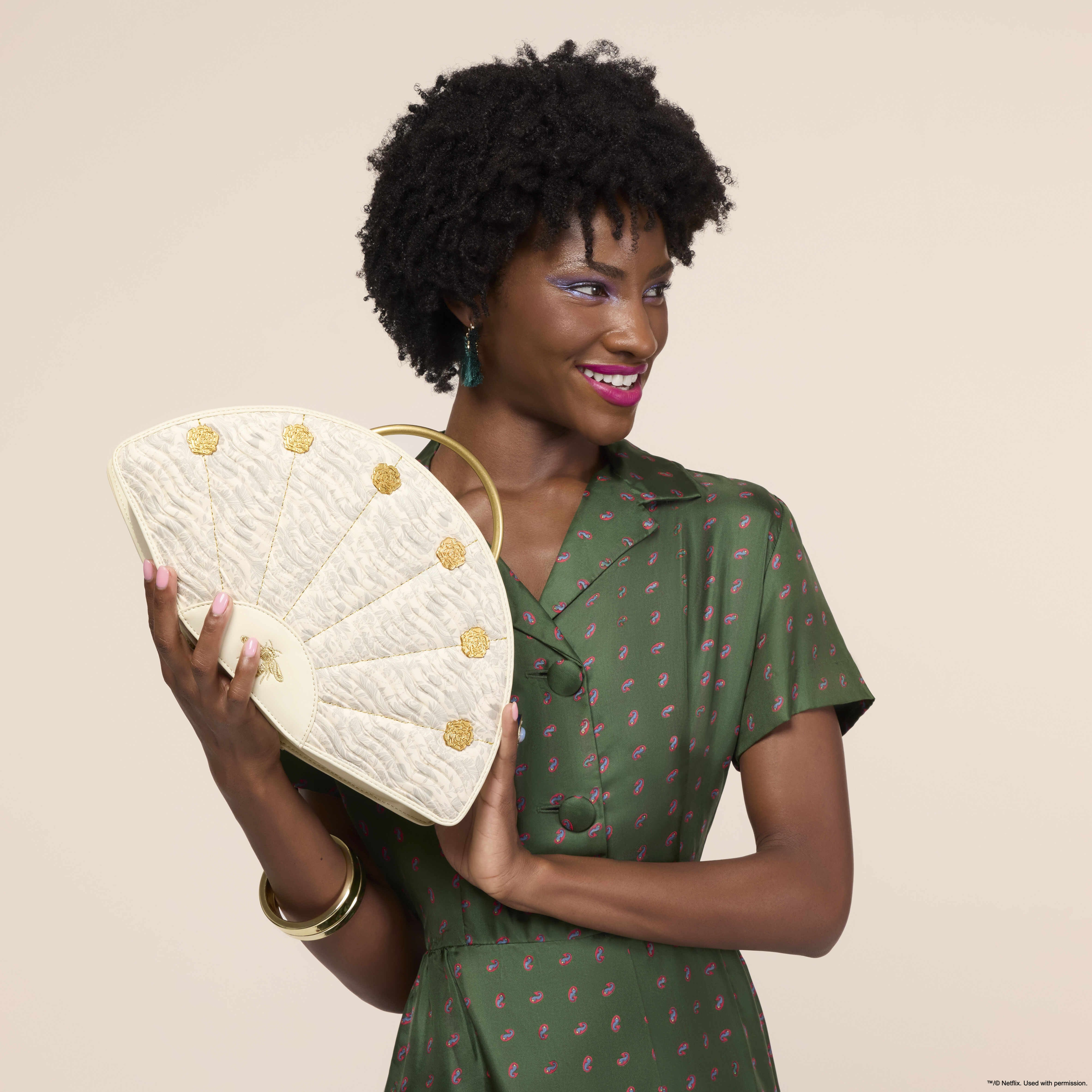 Bridgerton Figural Fan Handbag - Image 2