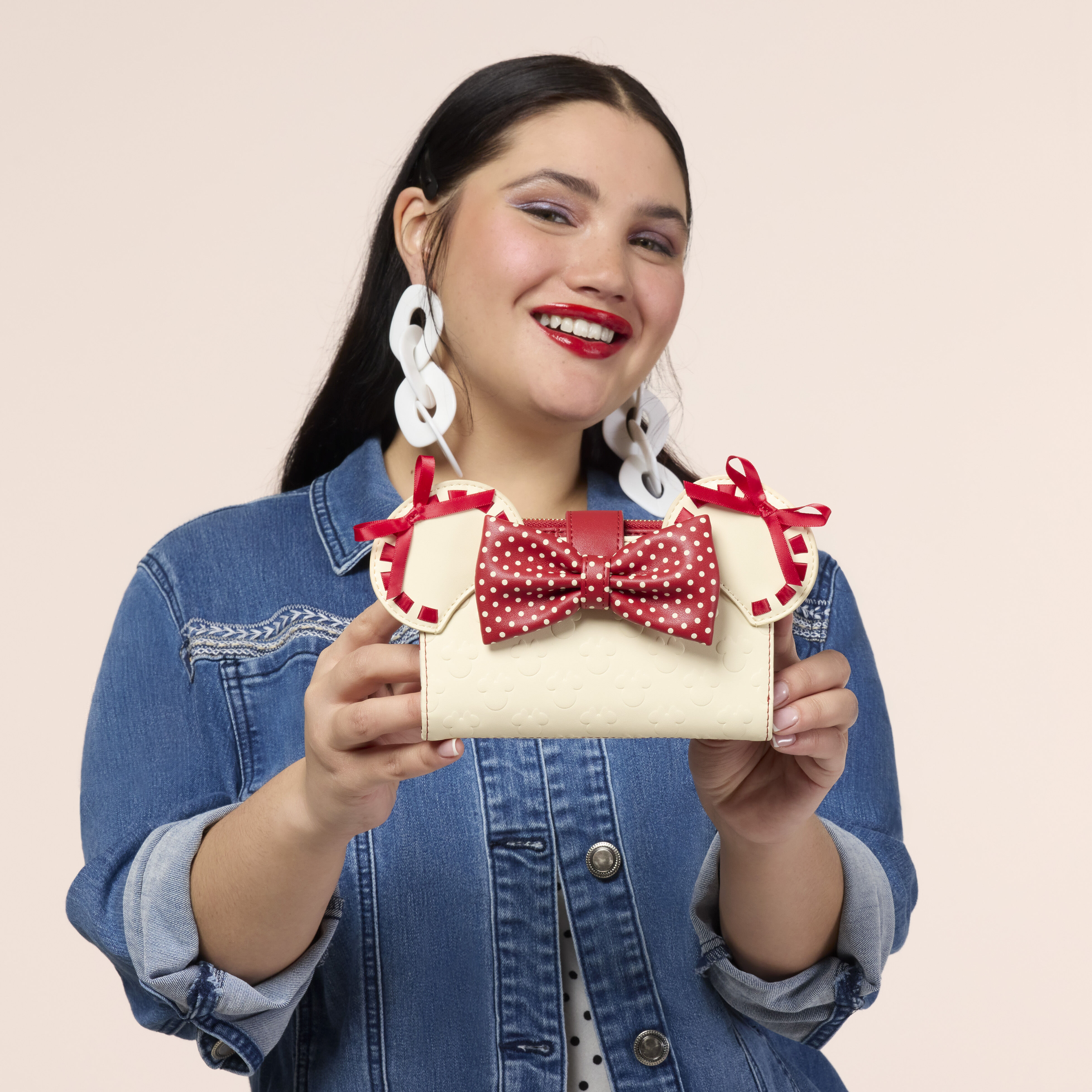 Minnie Mouse Rock the Dots Coquette Flap Wallet - Image 2