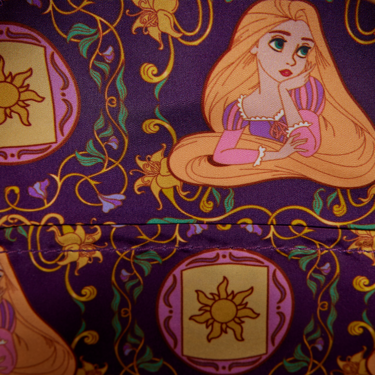 Tangled Rapunzel Exclusive Lanterns Quilted Mini Backpack - Image 6